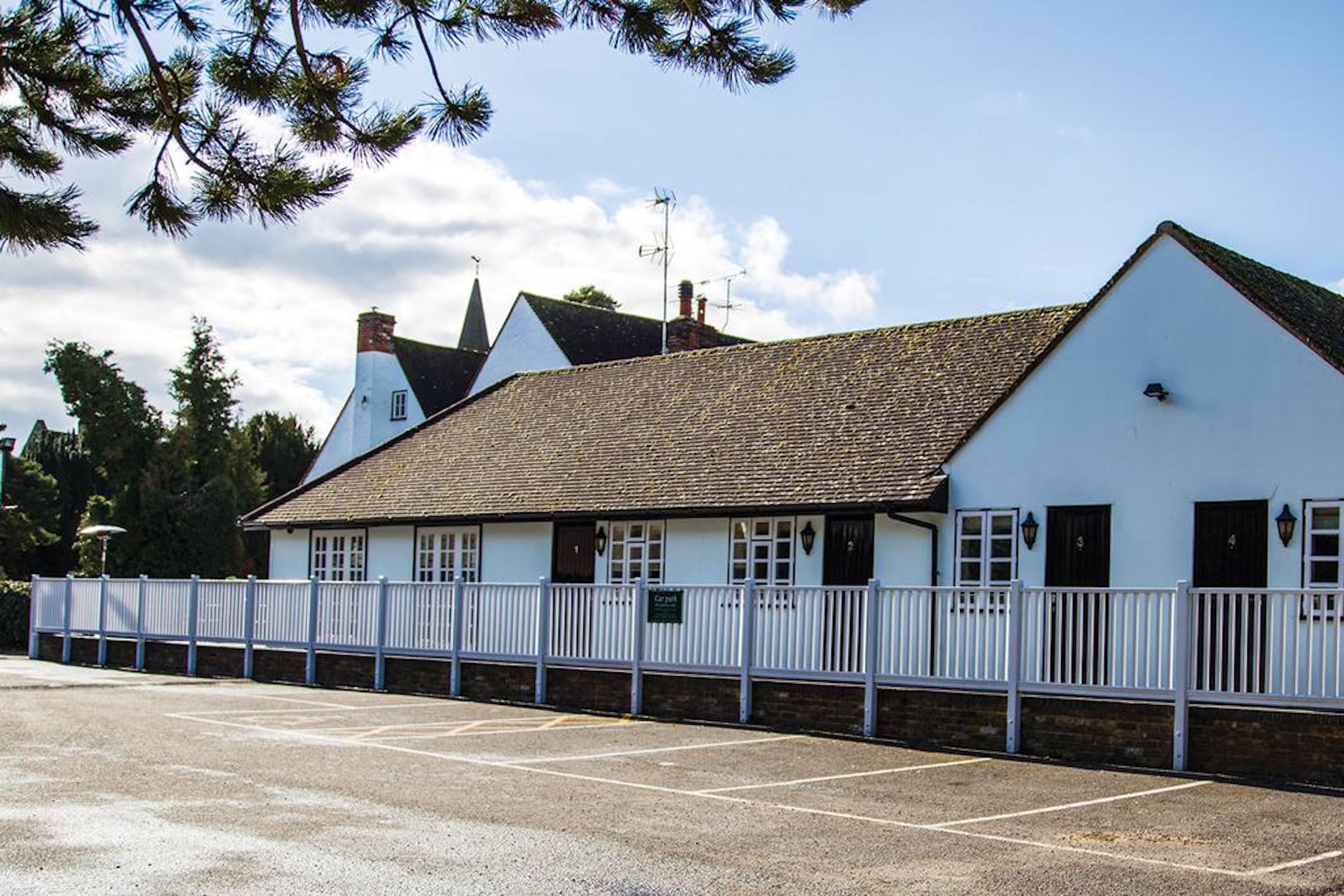 Stay And Relax At The Yew Tree Manuden Exterior foto