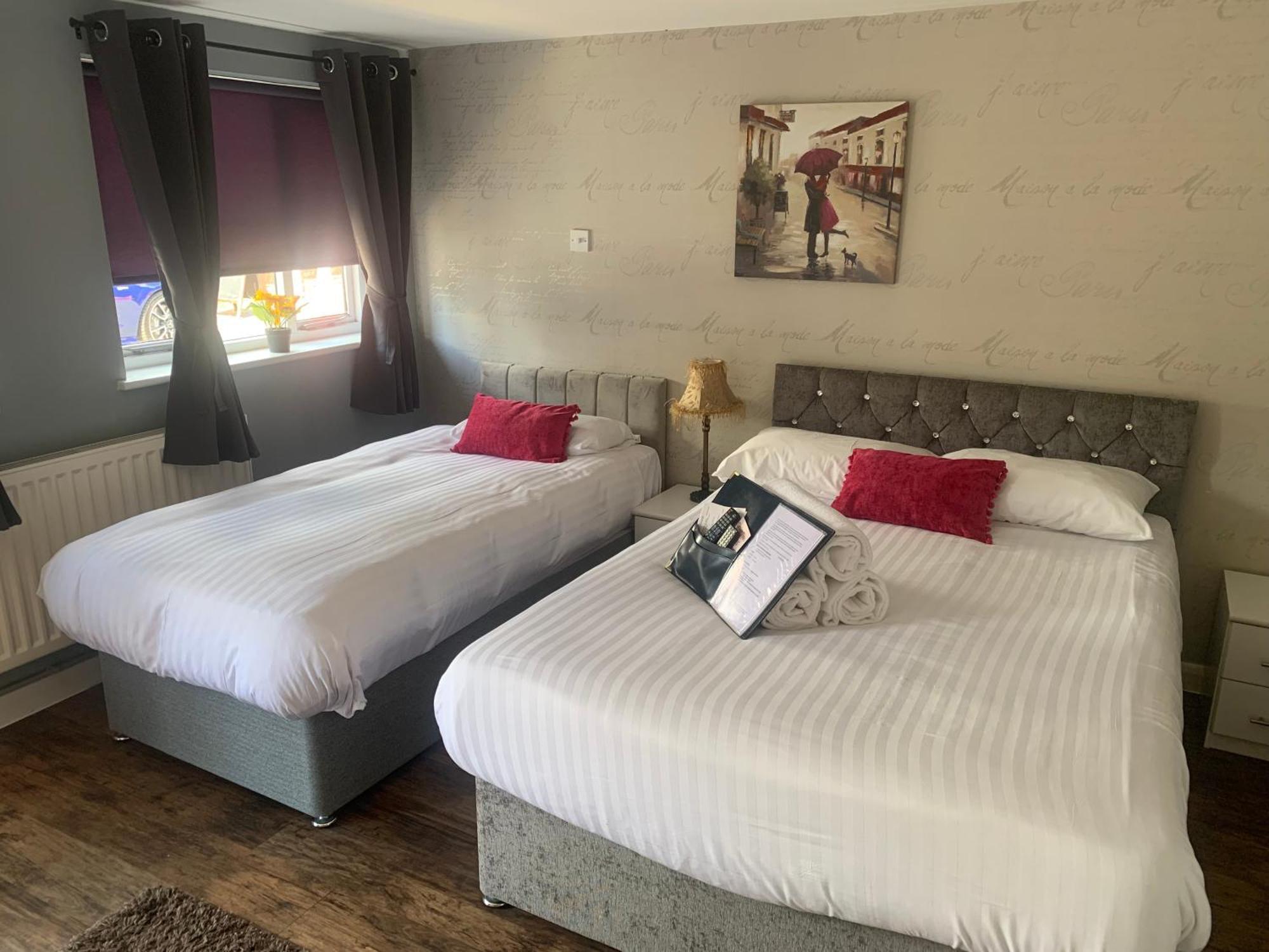 Stay And Relax At The Yew Tree Manuden Exterior foto